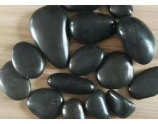 Black polished pebbles